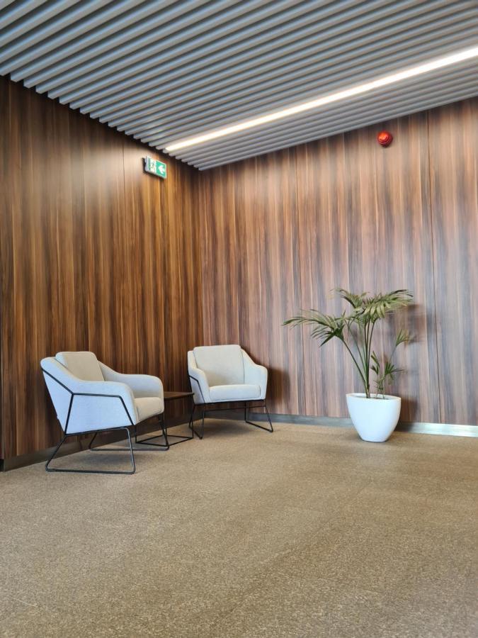 Mostowa 23 Hugo Apartment, Self Check-In 24H, Free Parking, Air-Conditioning ポズナン エクステリア 写真