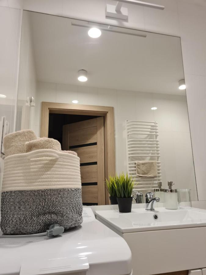 Mostowa 23 Hugo Apartment, Self Check-In 24H, Free Parking, Air-Conditioning ポズナン エクステリア 写真